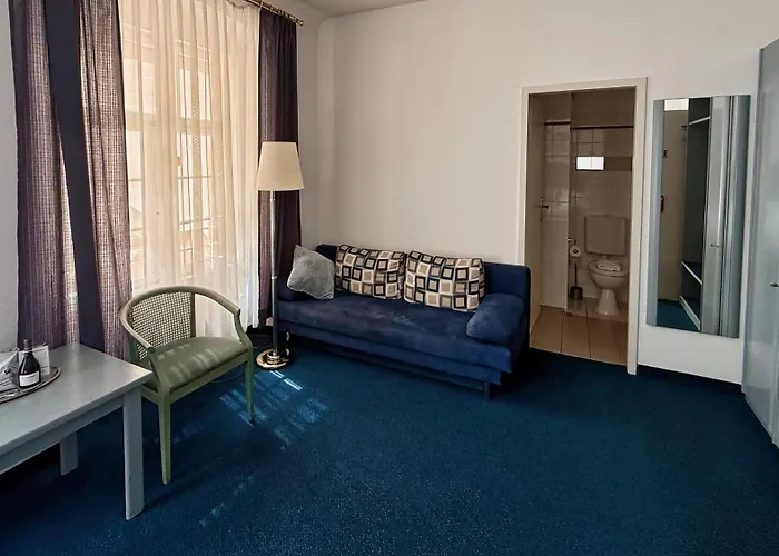 Altstadthotel 3*